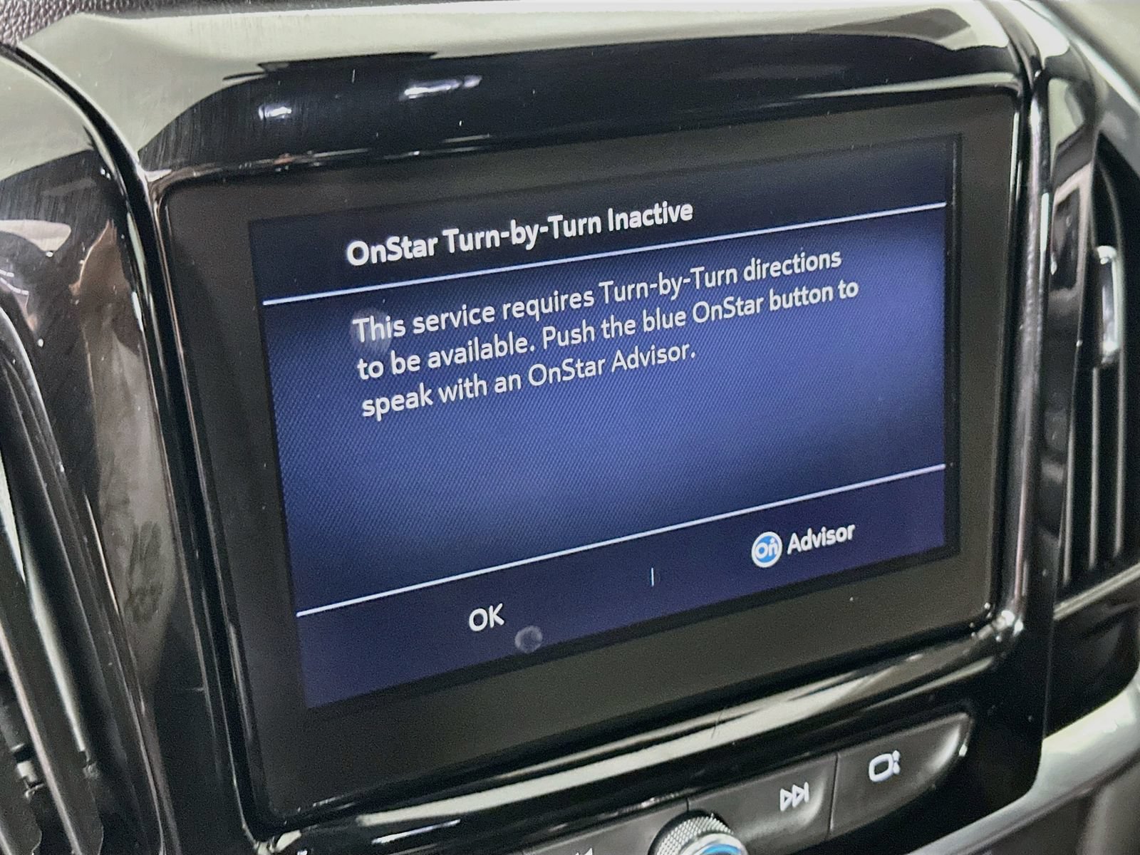 Used 2023 Chevrolet Traverse LT w/ Midnight/Sport Edition AWD/4WD image 14