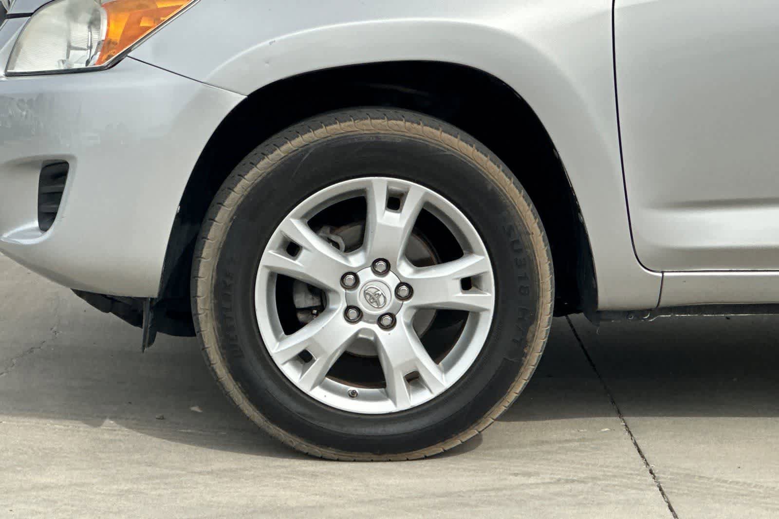 Used 2011 Toyota RAV4 2WD w/ Upgrade Value Pkg image 12