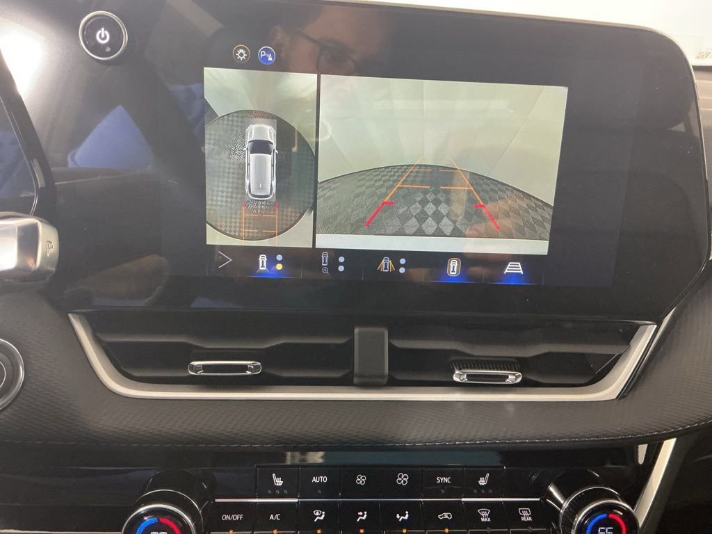 New 2026 Chevrolet Equinox LT w/ Convenience Package II AWD/4WD image 22