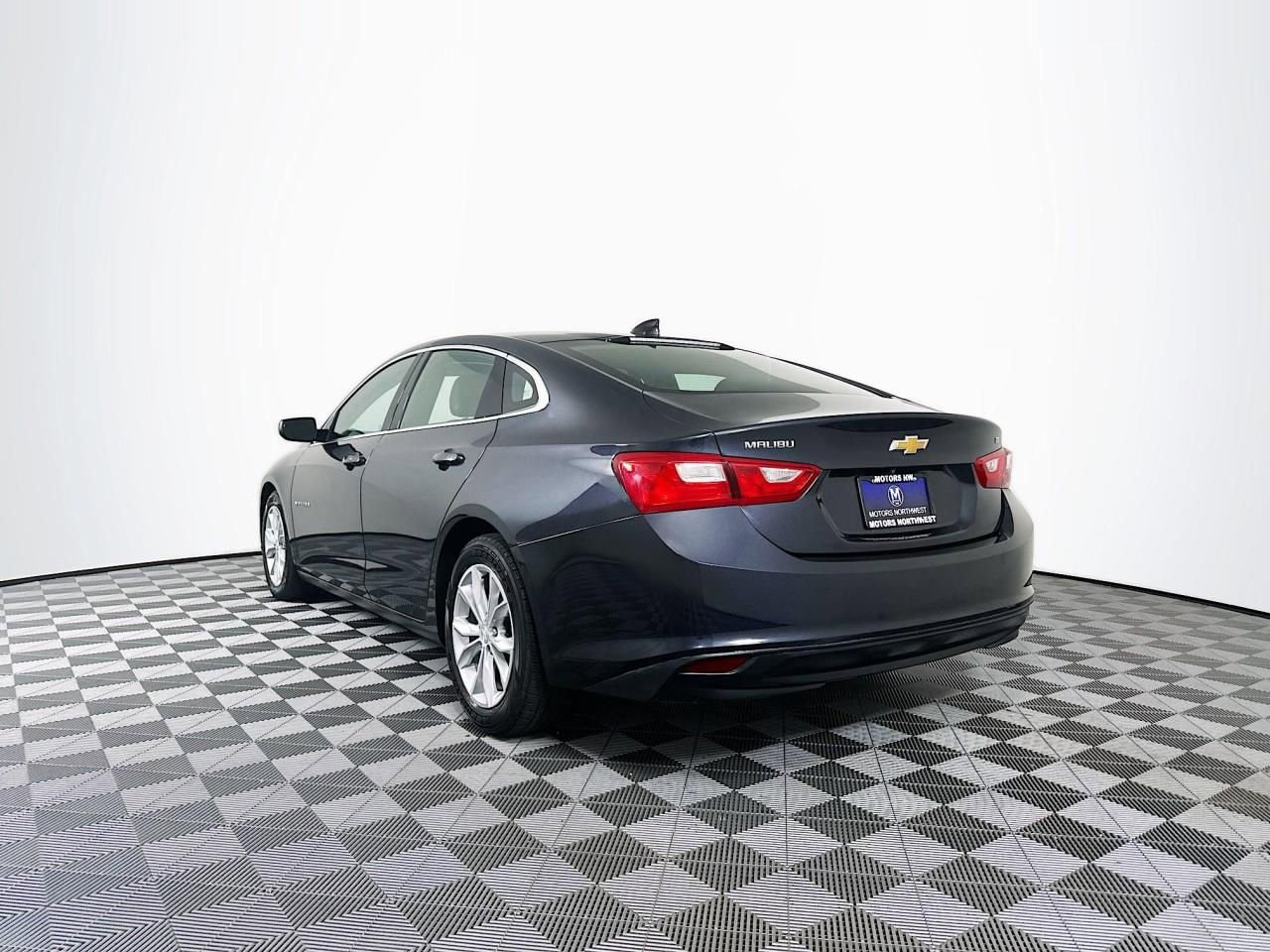 Used 2023 Chevrolet Malibu LT image 13