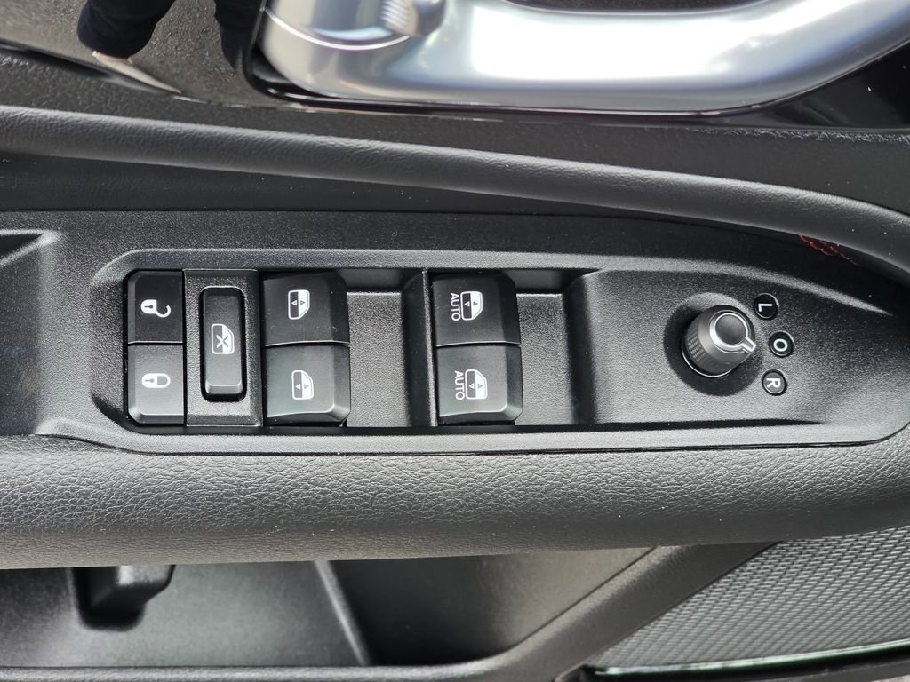 Used 2023 Jeep Compass Trailhawk w/ Trailhawk Convenience Group image 14