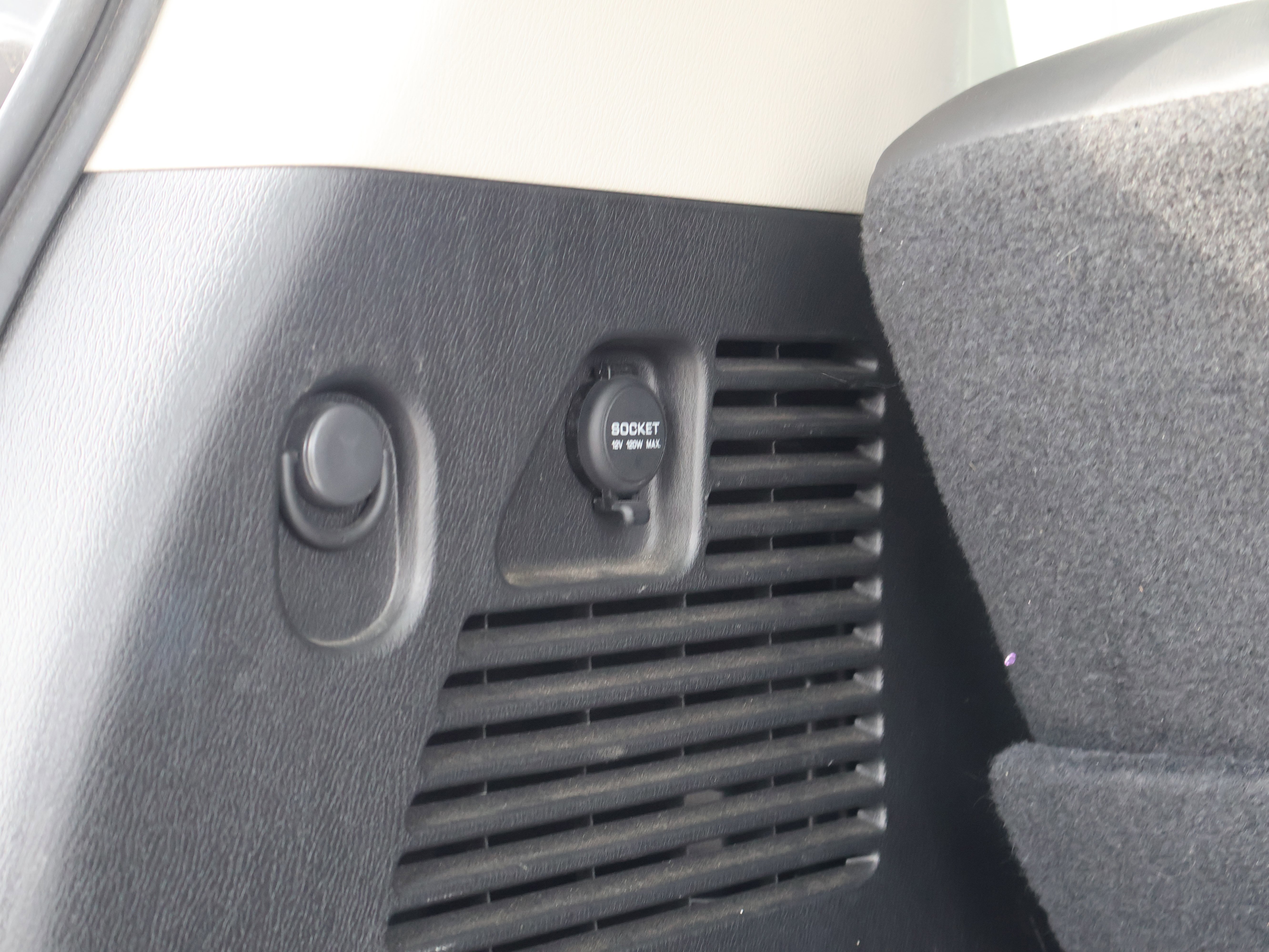 Used 2024 INFINITI QX80 Luxe image 25