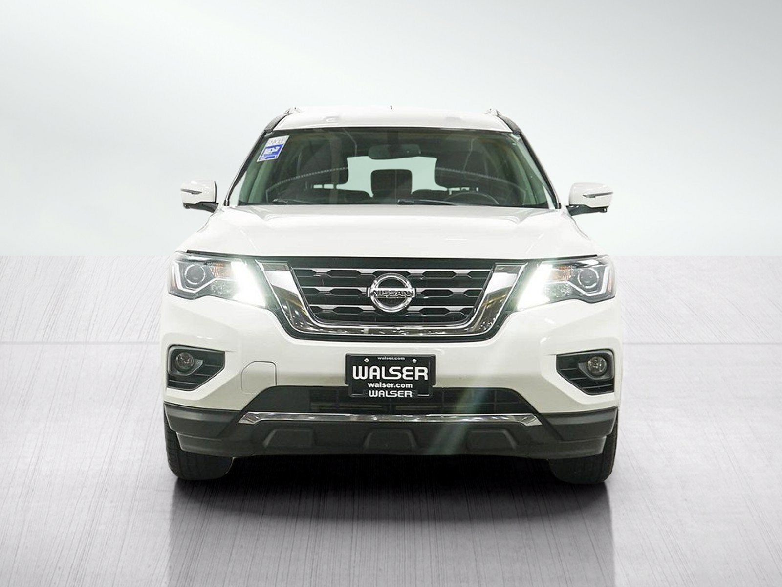 Used 2017 Nissan Pathfinder SL AWD/4WD image 8
