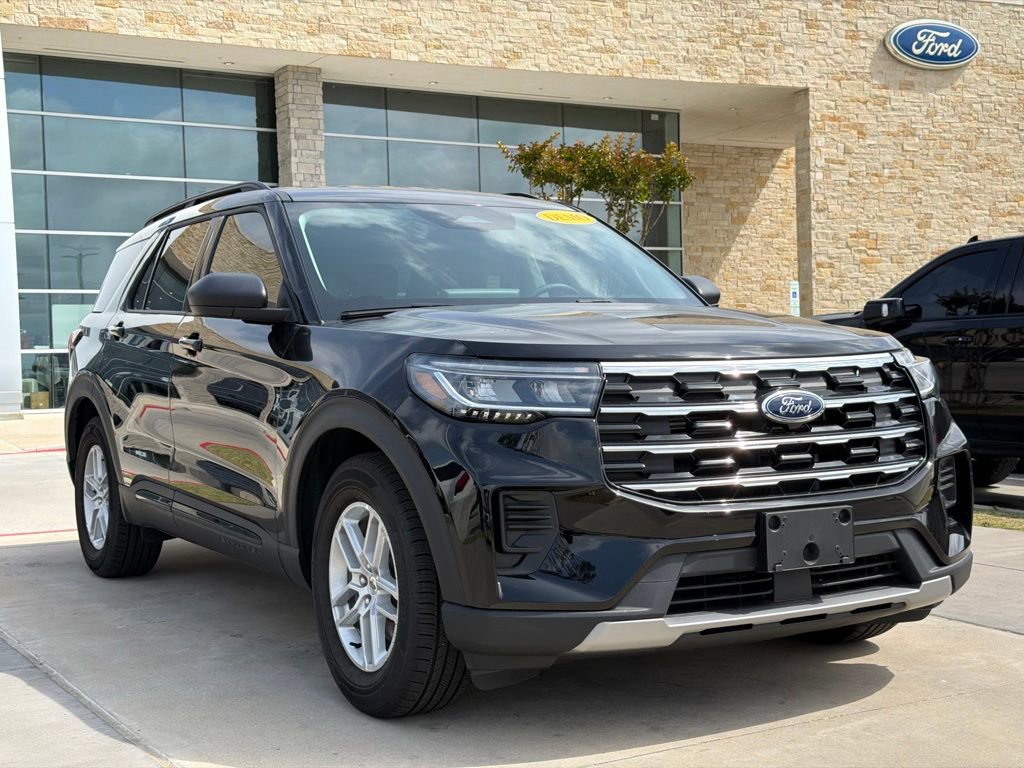 New 2026 Ford Explorer Active RWD image 56