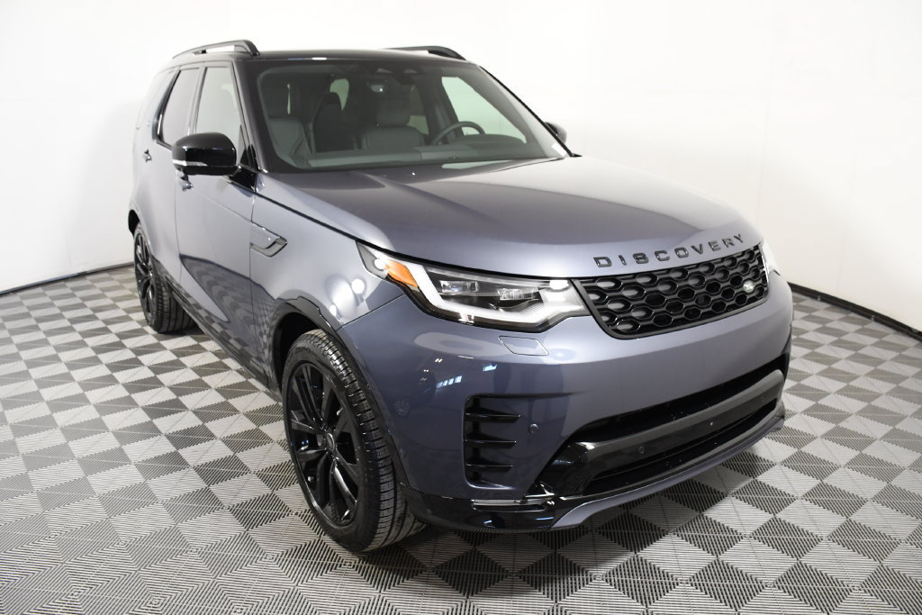 Certified 2026 Land Rover Discovery Dynamic SE AWD/4WD image 9