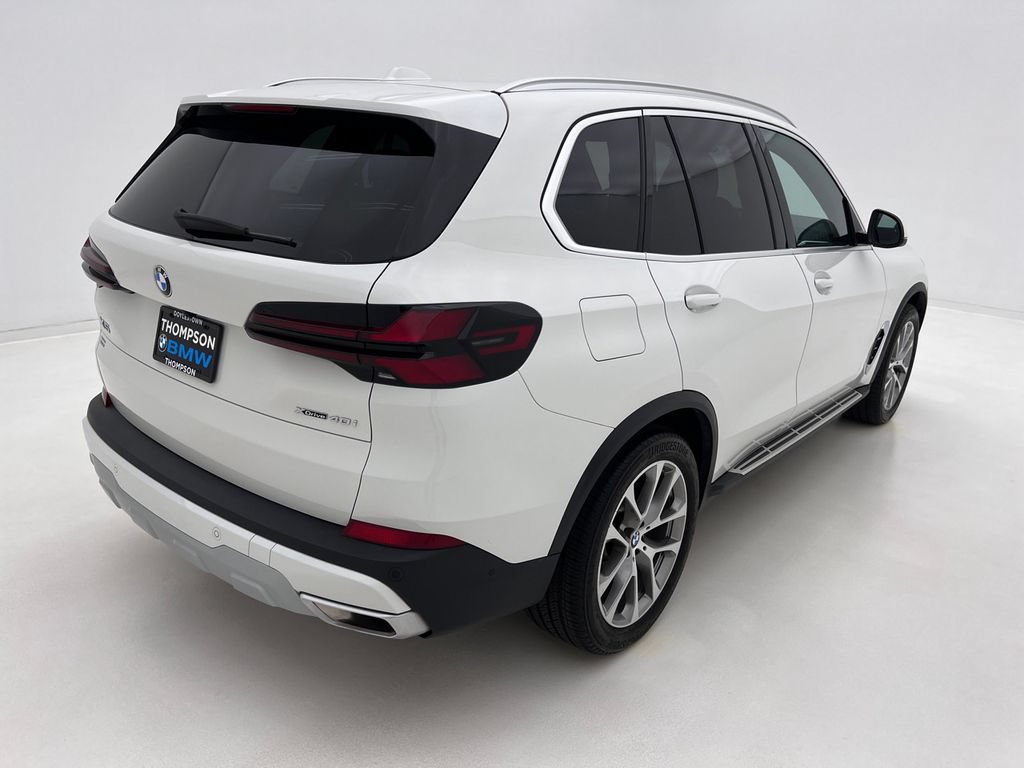 Used 2024 BMW X5 xDrive40i AWD/4WD image 7