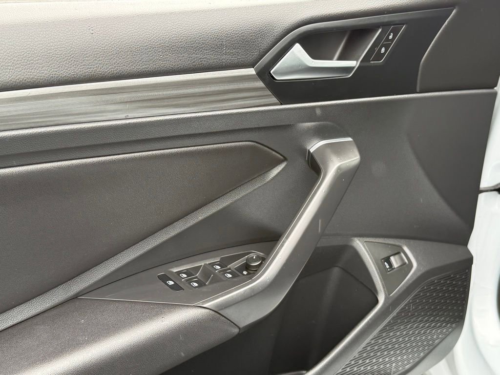 Used 2019 Volkswagen Jetta SEL FWD image 11