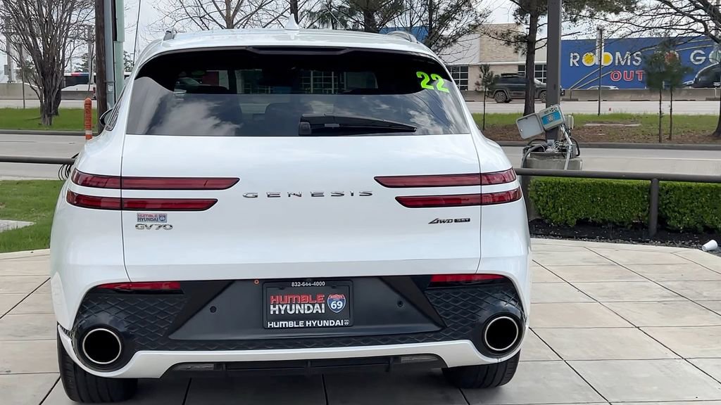 Used 2022 Genesis GV70 3.5T Sport w/ Sport Prestige Package image 18