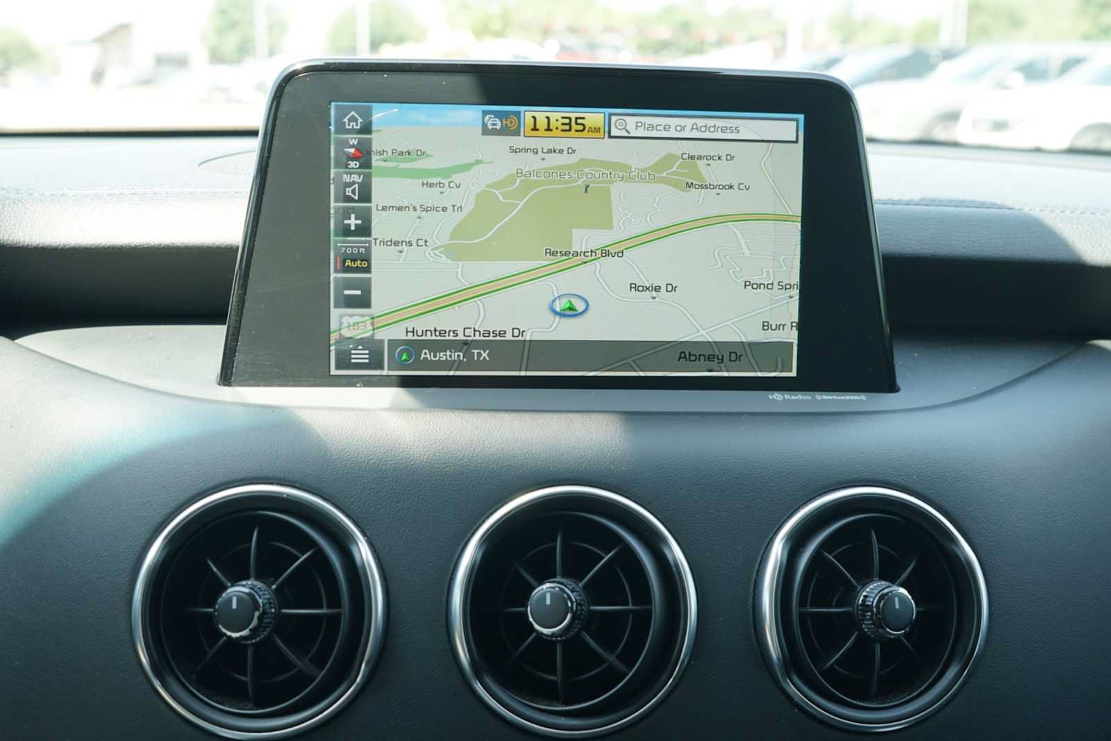 Used 2018 Kia Stinger Premium RWD image 12