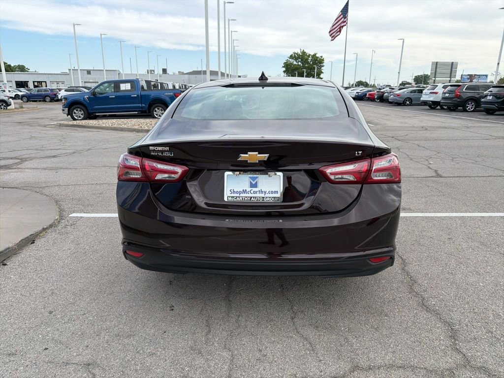 Certified 2021 Chevrolet Malibu LT FWD image 4