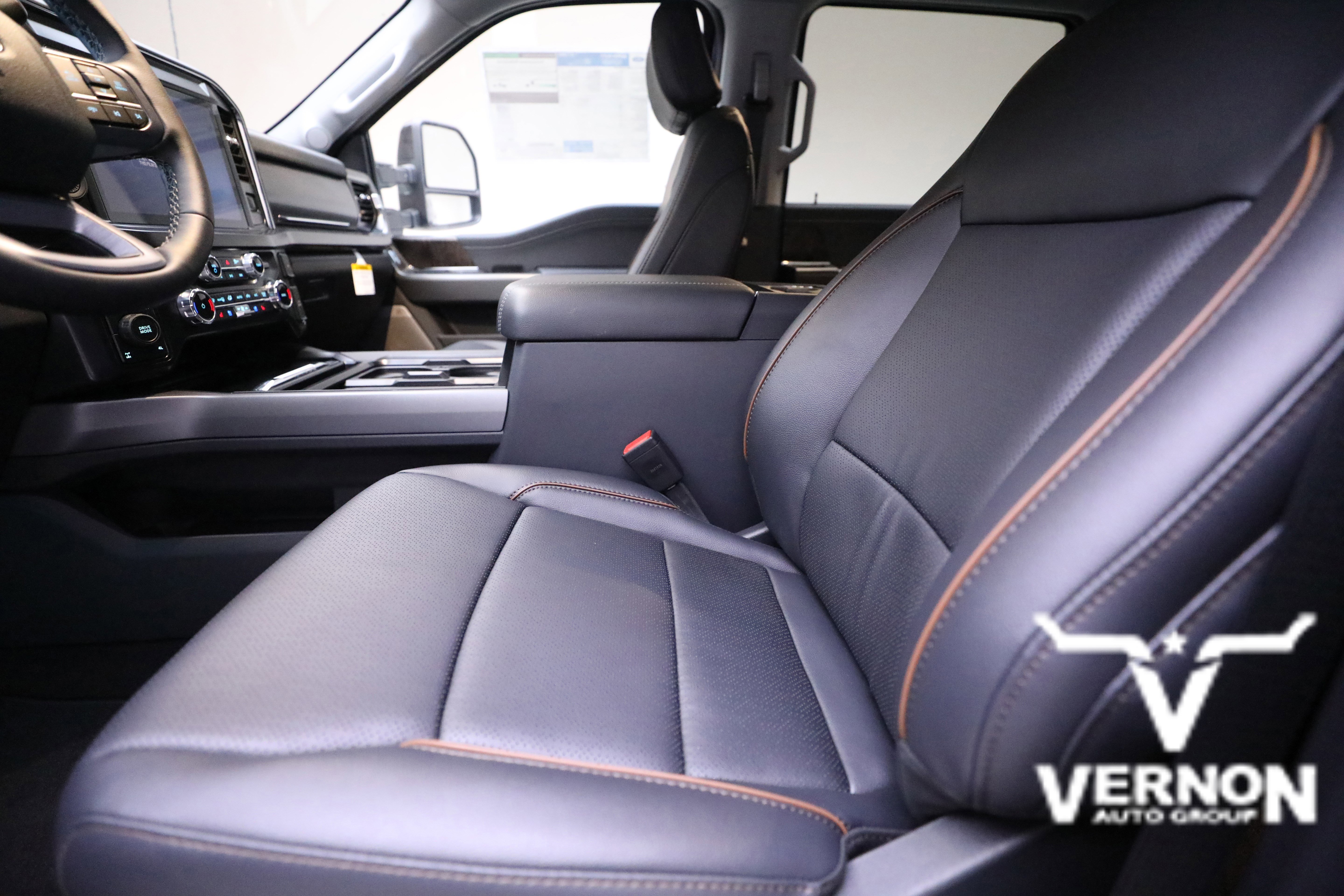 New 2026 Ford F250 Lariat w/ Lariat Premium Package image 10