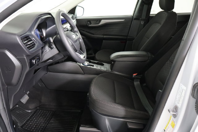 Used 2025 Ford Escape Active FWD image 19