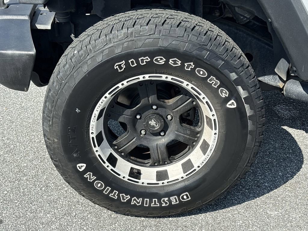 Used 2009 Jeep Wrangler X image 29