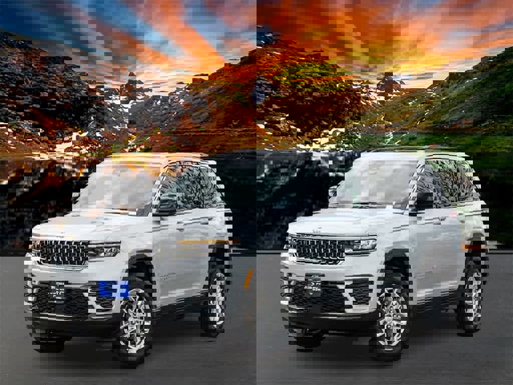 New 2024 Jeep Grand Cherokee Laredo X w/ Luxury Tech Group I image 2