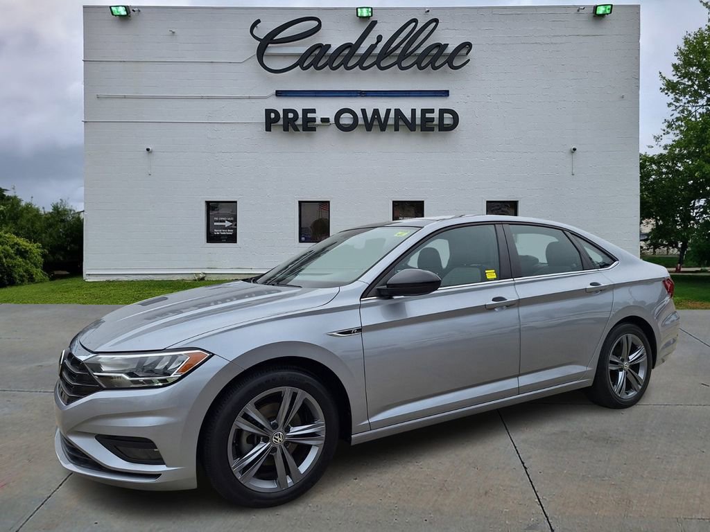 Used 2021 Volkswagen Jetta R-Line w/ R-Line Cold Weather Package image 7