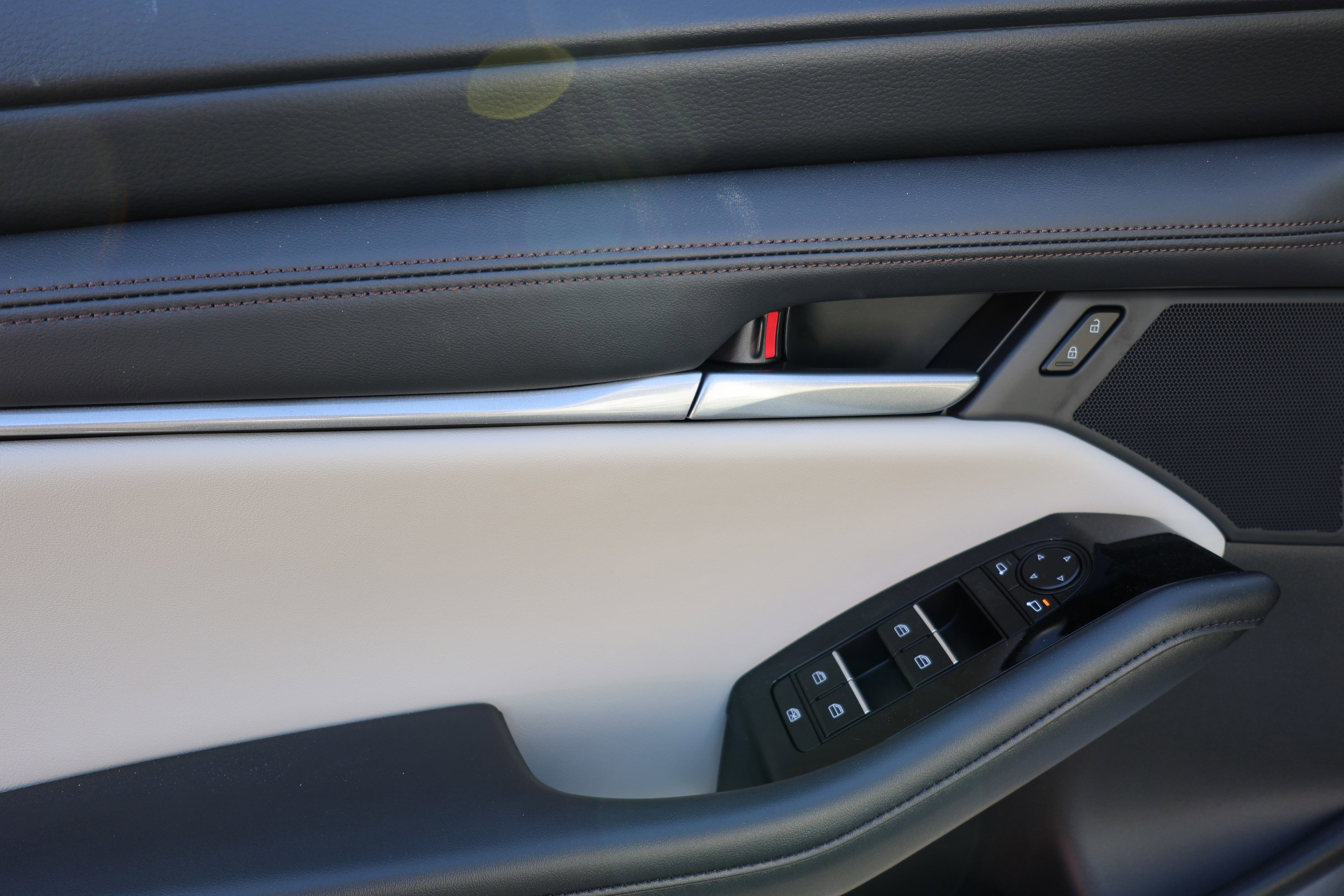 New 2026 MAZDA MAZDA3 2.5 S Sedan w/ Preferred Pkg image 18