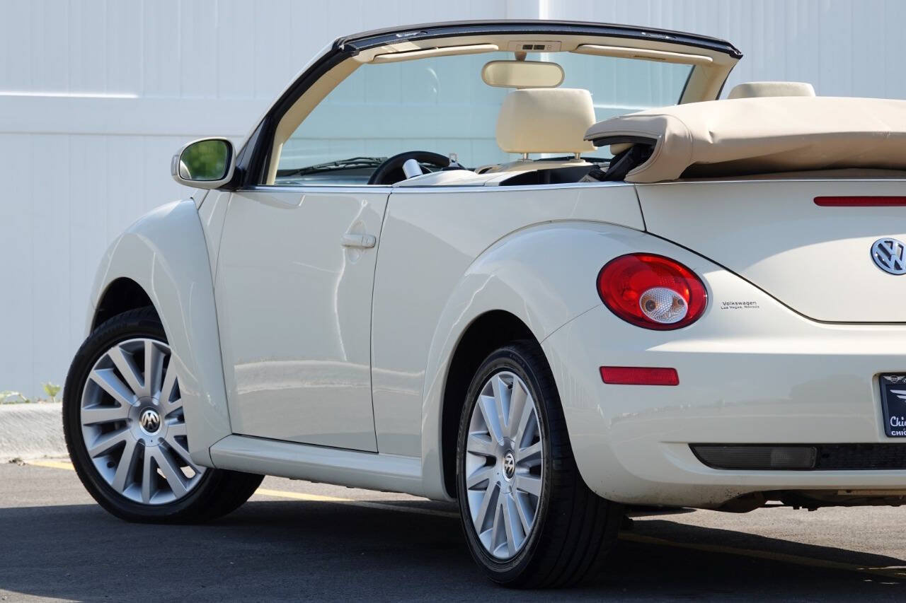 Used 2008 Volkswagen Beetle SE FWD image 24