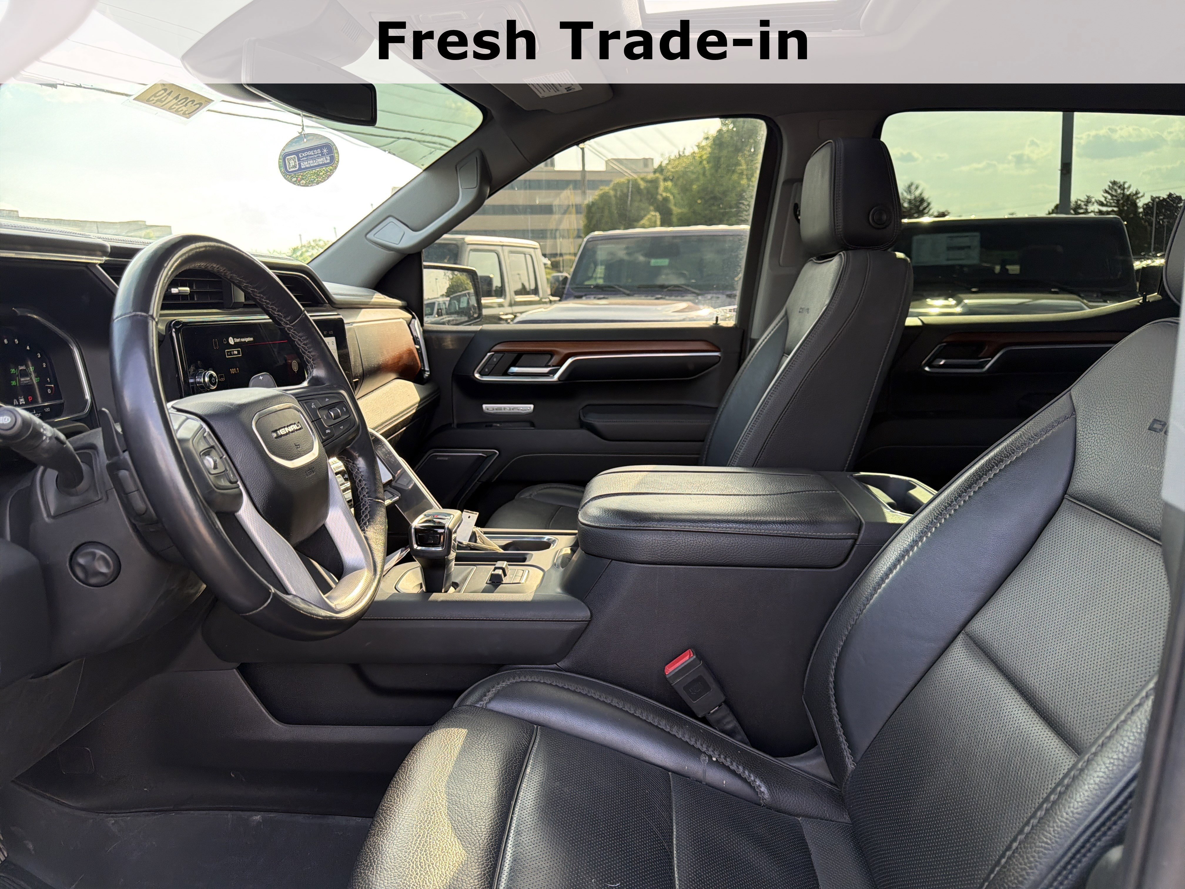 Used 2023 GMC Sierra 1500 Denali AWD/4WD image 14