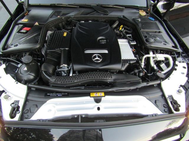 Used 2015 Mercedes-Benz C 300 Sedan image 19
