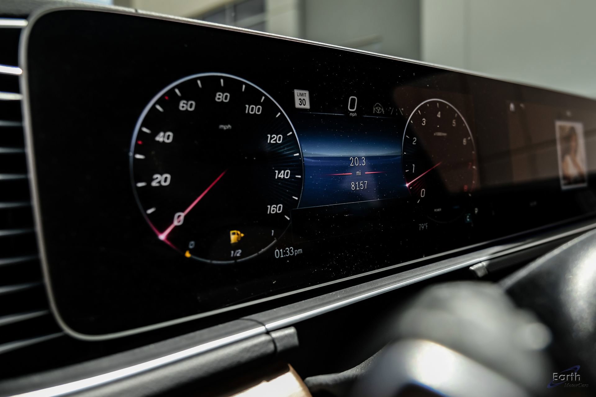 Used 2025 Mercedes-Benz GLS 580 4MATIC image 33