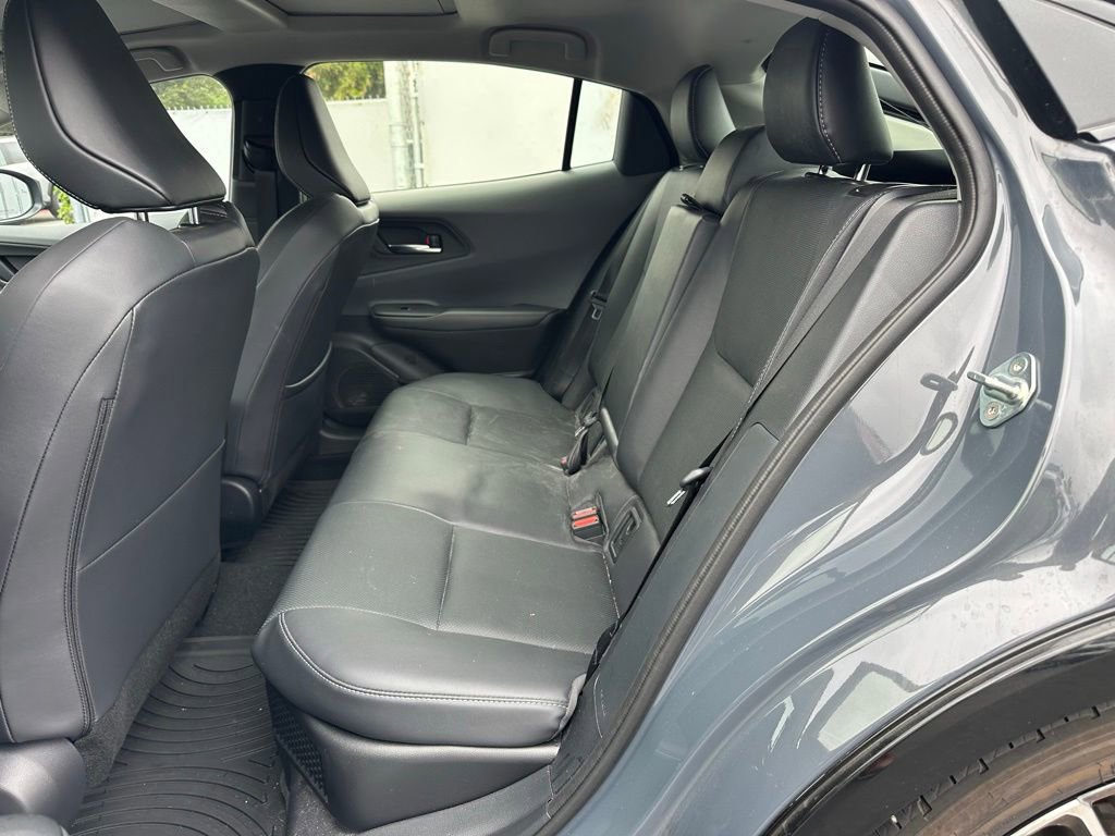 Used 2025 Toyota Prius Limited w/ Limited Premium Package FWD image 9