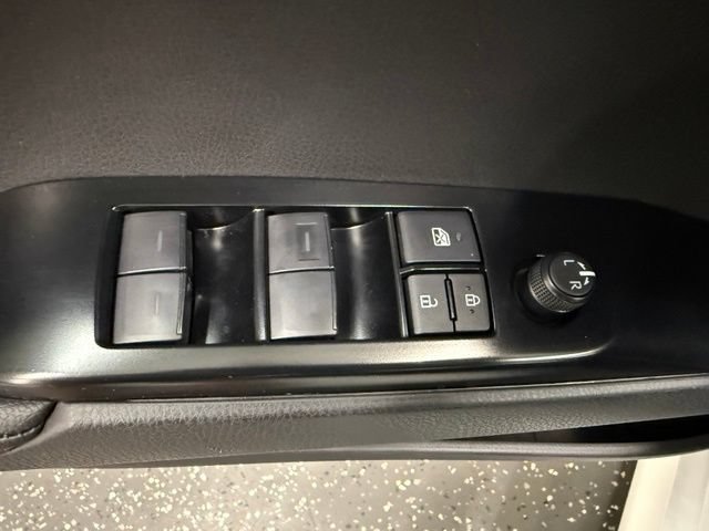 Certified 2025 Toyota Camry XLE AWD/4WD image 11