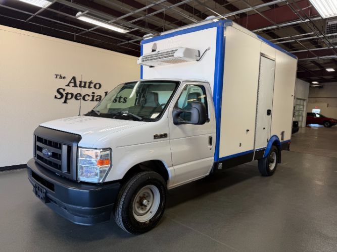 Used 2023 Ford E-350 and Econoline 350 Super Duty w/ Power Windows & Locks Group RWD image 1