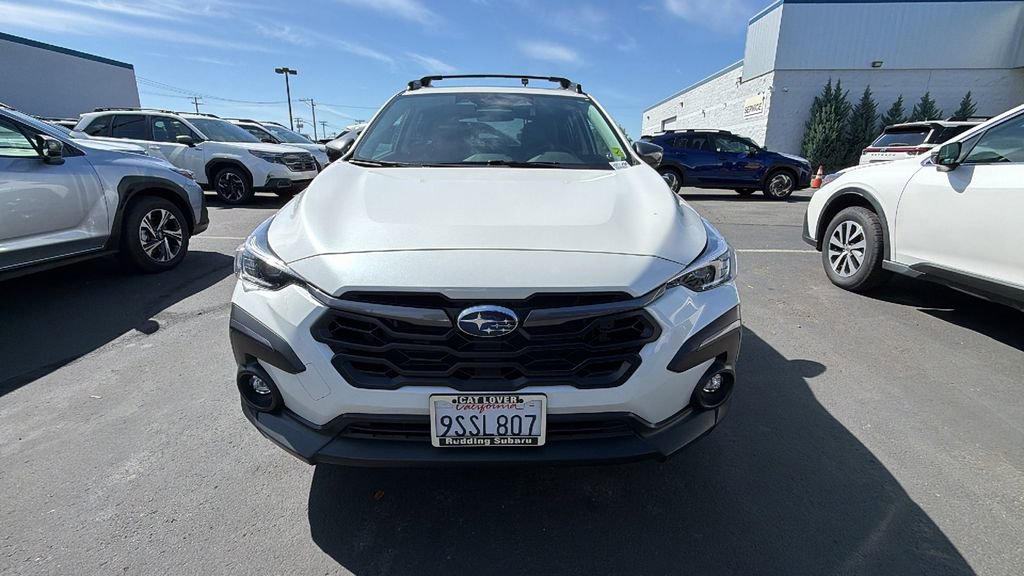 Used 2025 Subaru Crosstrek 2.5i Limited AWD/4WD image 8