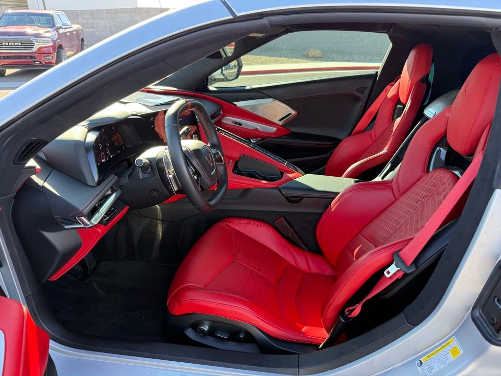 Used 2020 Chevrolet Corvette Stingray Premium Cpe w/ 3LT Preferred Equipment Group image 12