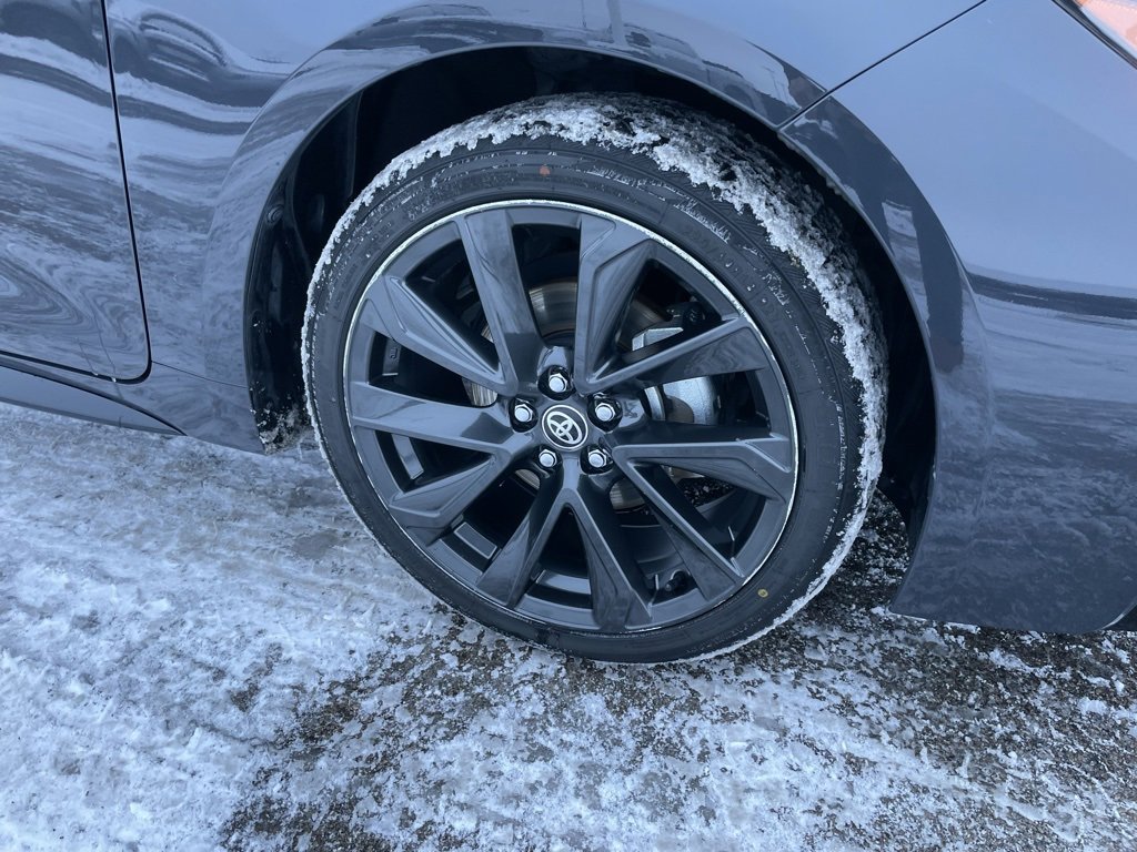 Used 2024 Toyota Corolla XSE image 3