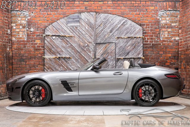 Used 2014 Mercedes-Benz SLS AMG GT Roadster w/ Designo Style Package image 15