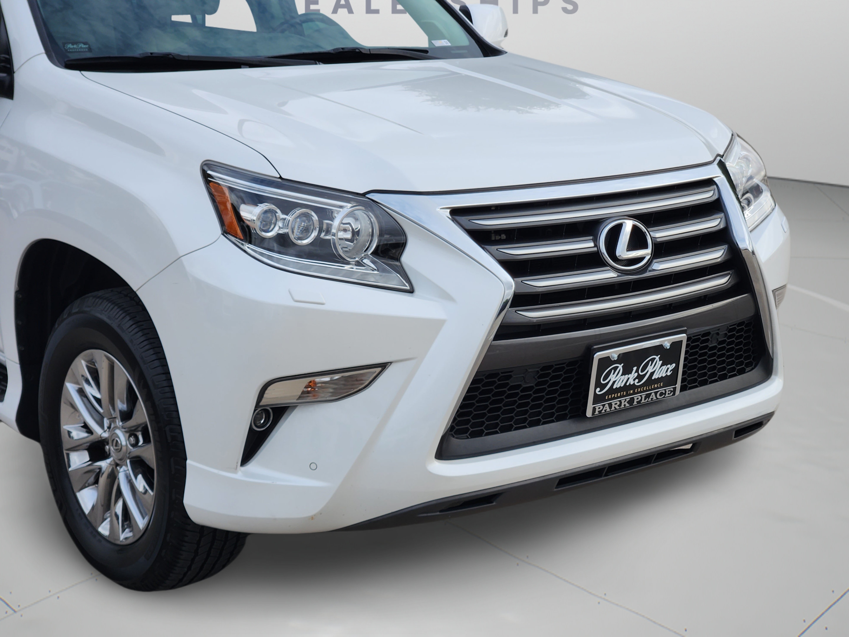 Used 2019 Lexus GX 460 Premium w/ Premium Package AWD/4WD image 39
