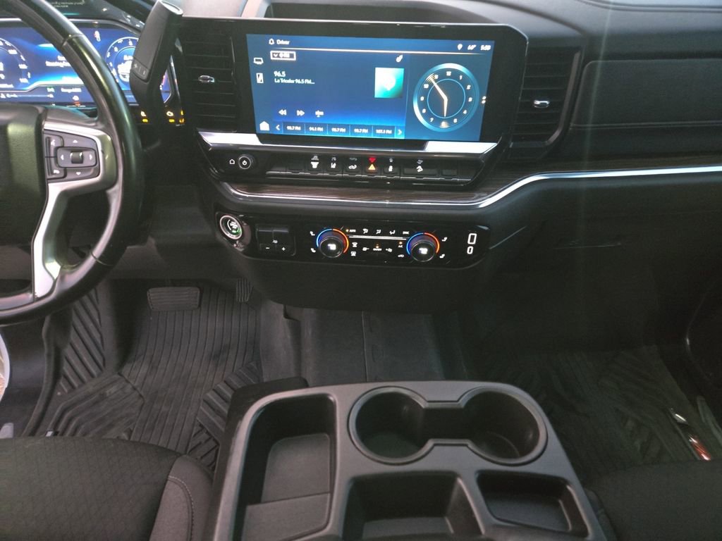 Used 2024 Chevrolet Silverado 2500 LT image 12