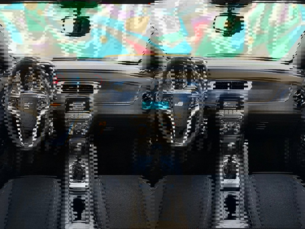 Used 2012 Chevrolet Camaro LS RWD image 18