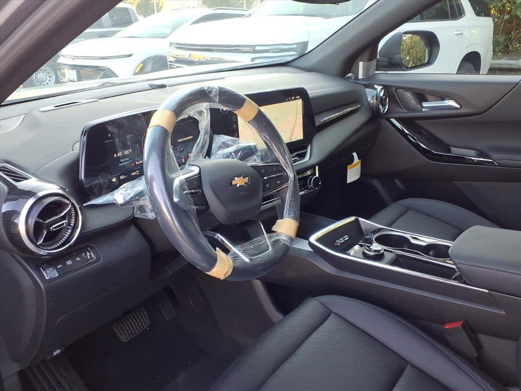 New 2026 Chevrolet Equinox LT w/ Convenience Package II image 13