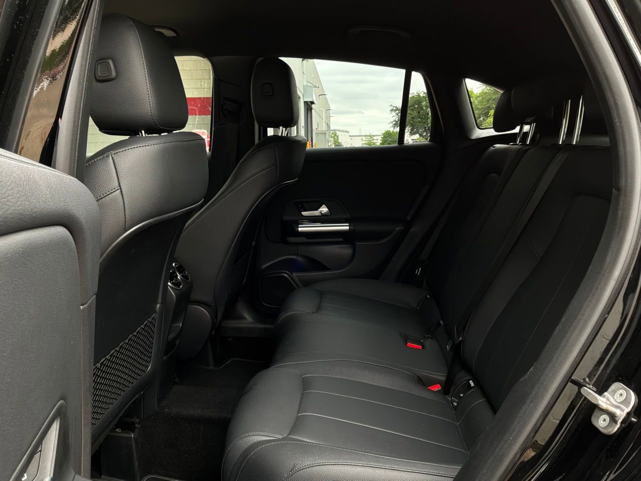 Used 2025 Mercedes-Benz GLA 250 image 13