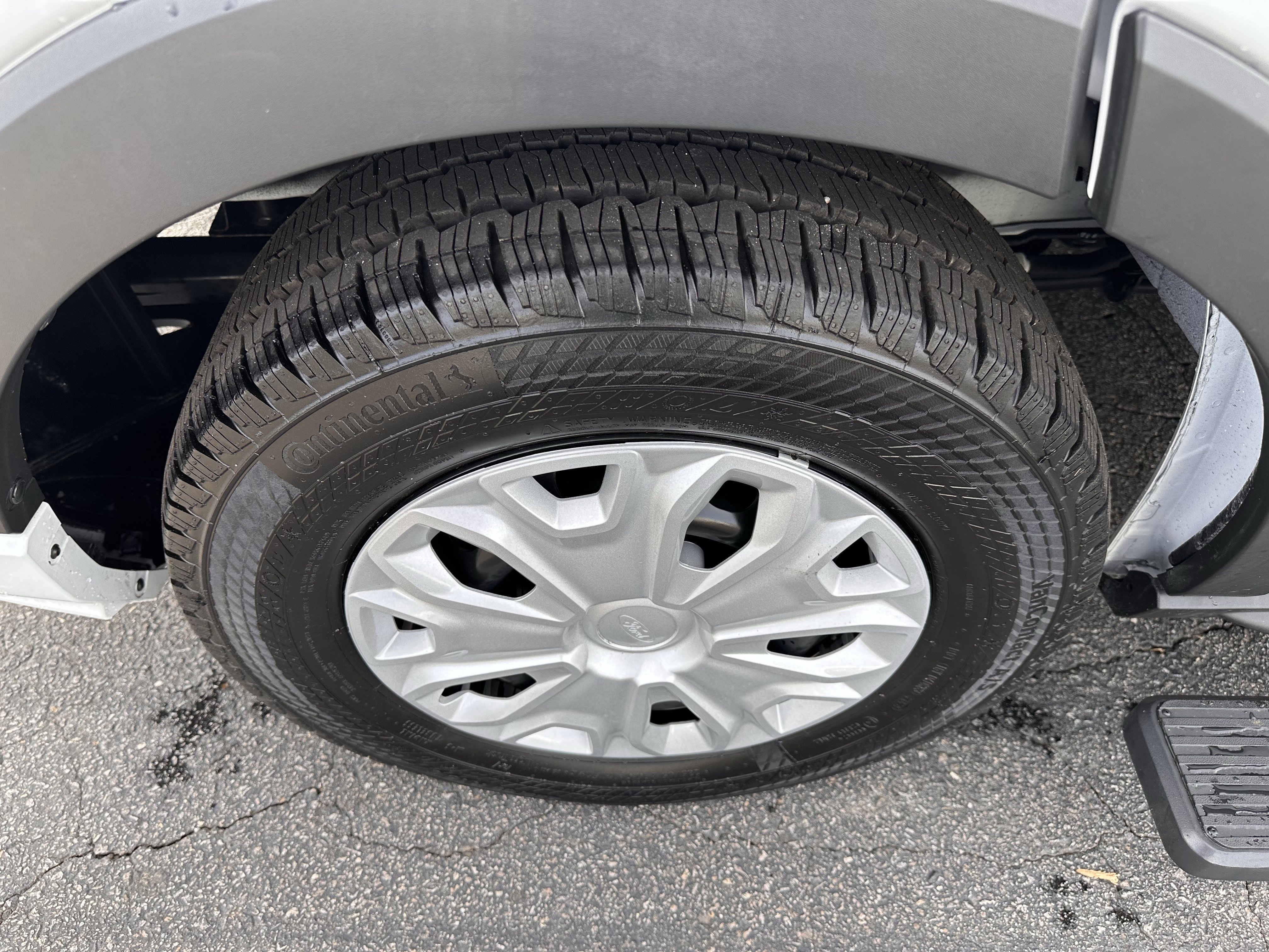 Used 2024 Ford Transit 350 XLT image 26