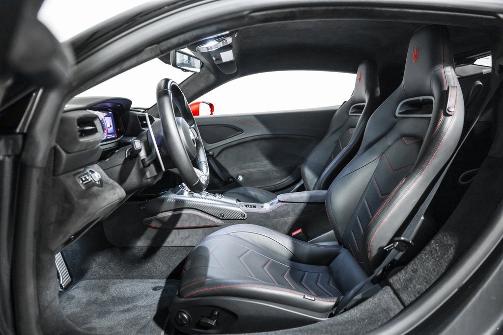 Used 2022 Maserati MC20 Coupe image 26