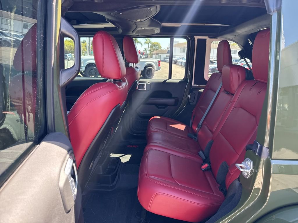 Used 2024 Jeep Wrangler Unlimited Rubicon 392 AWD/4WD image 17
