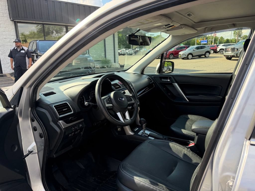 Used 2017 Subaru Forester 2.5i Limited AWD/4WD image 15