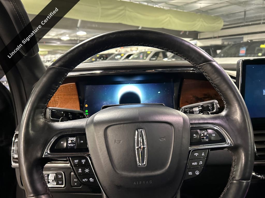 Certified 2023 Lincoln Navigator Black Label AWD/4WD image 11