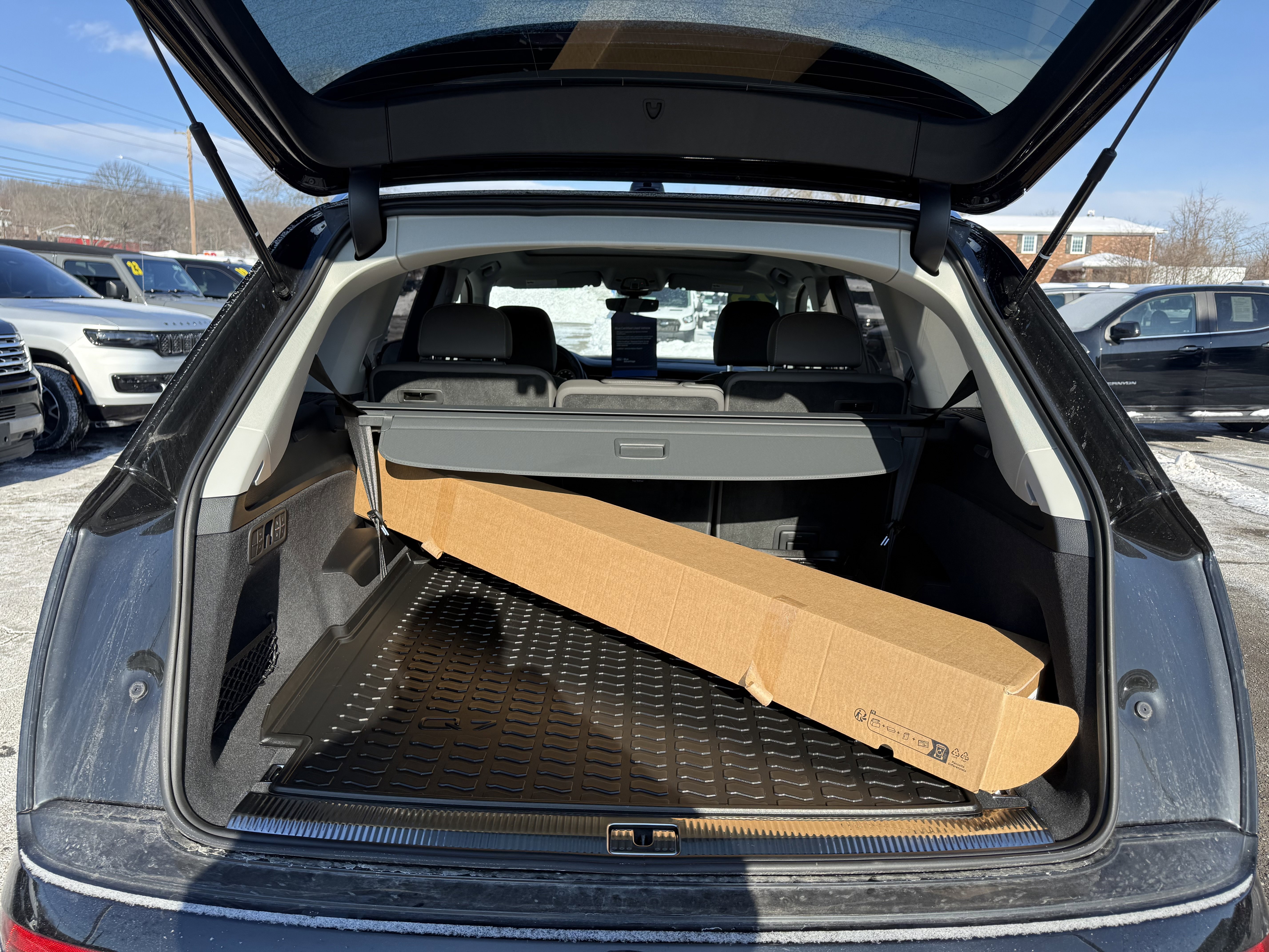 Used 2025 Audi Q7 3.0T Premium Plus image 9