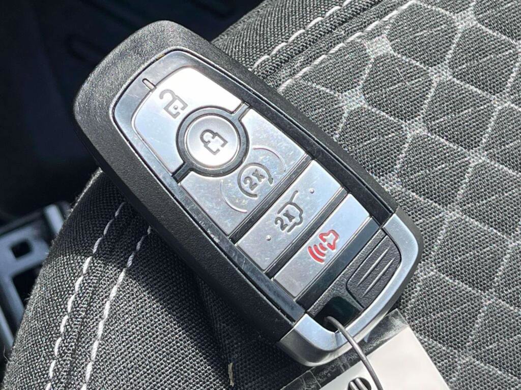 Certified 2023 Ford Escape Active AWD/4WD image 4