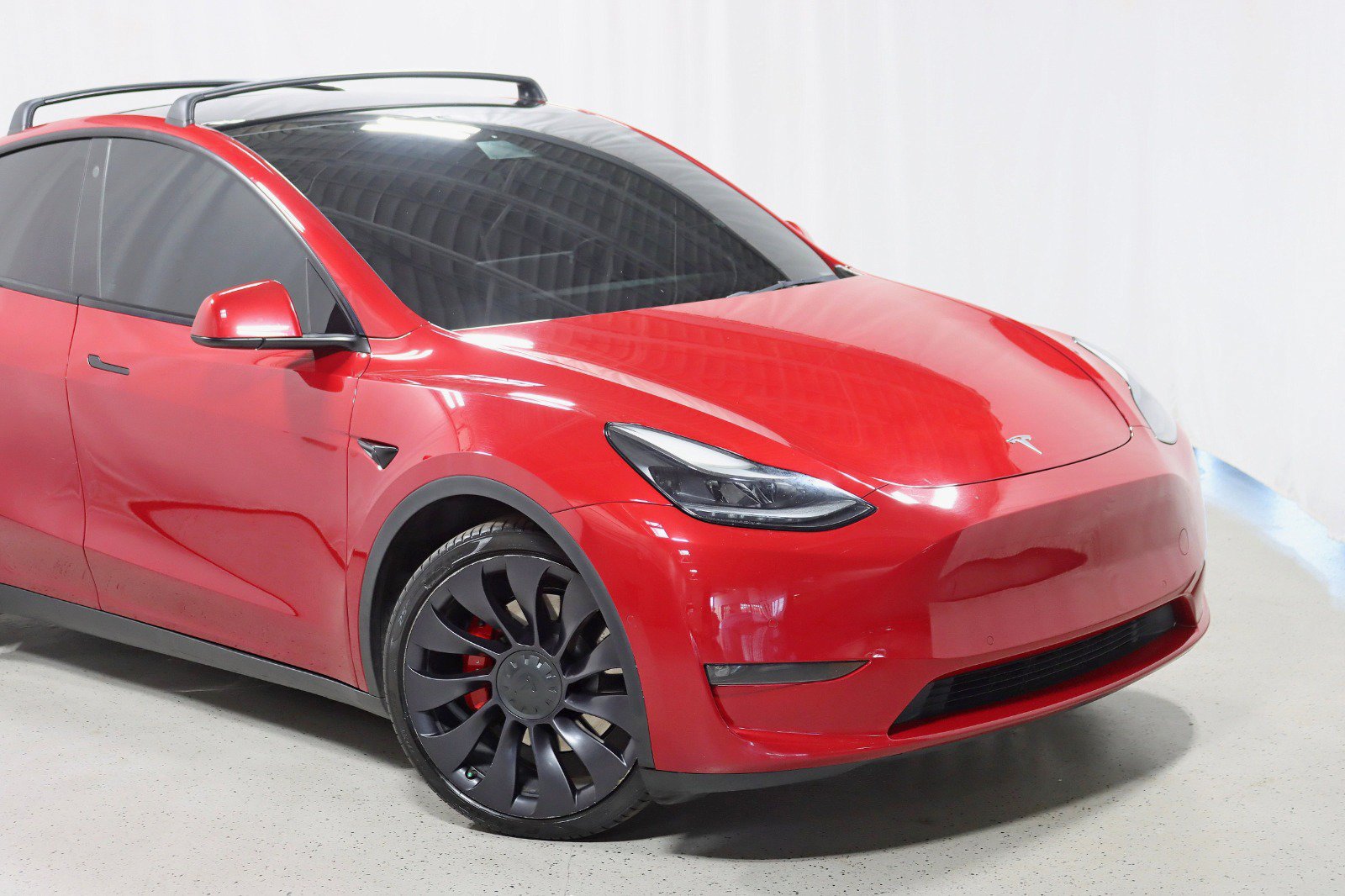 Used 2021 Tesla Model Y Performance AWD/4WD image 3