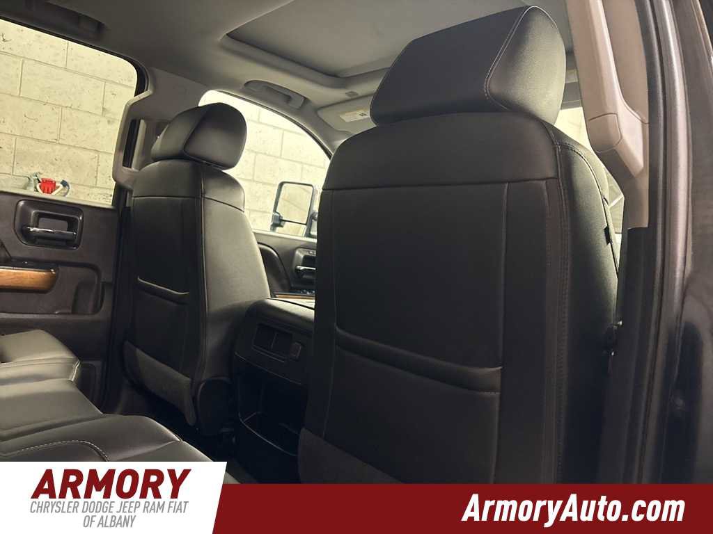 Used 2018 Chevrolet Silverado 1500 LTZ w/ LTZ Plus Package image 33