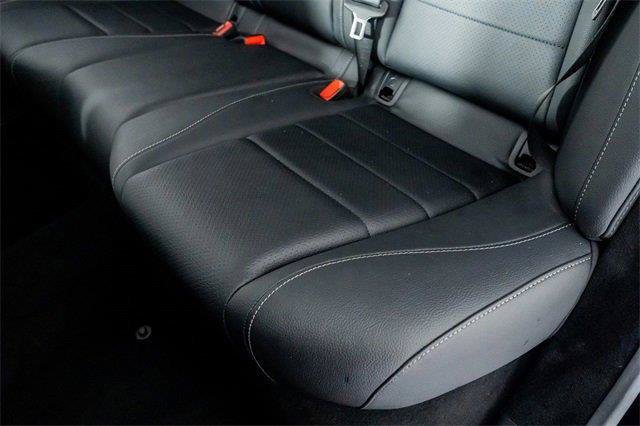 Used 2024 Mercedes-Benz GLE 450 4MATIC w/ Winter Package image 44