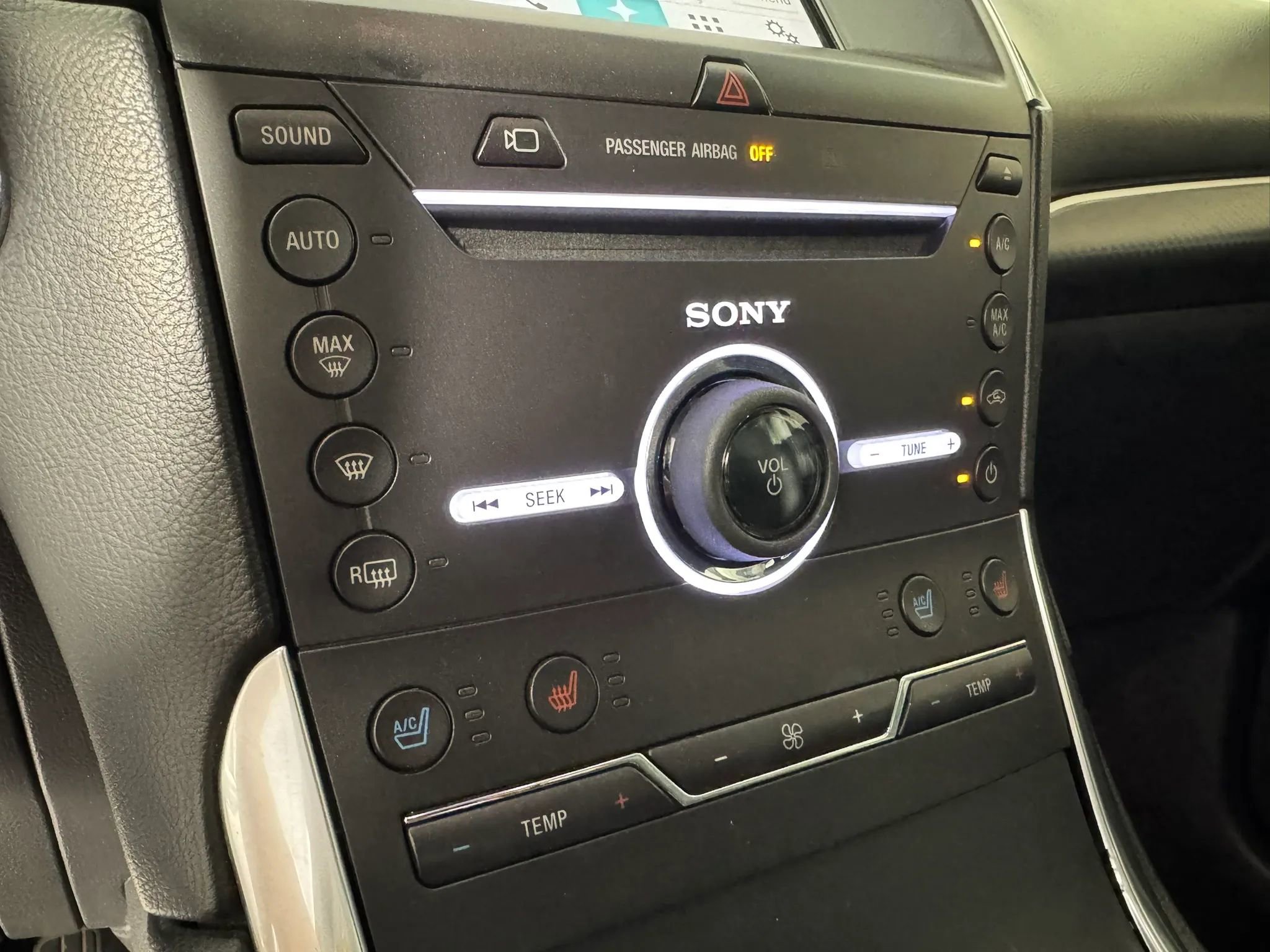 Used 2016 Ford Edge Sport w/ Equipment Group 401A AWD/4WD image 20