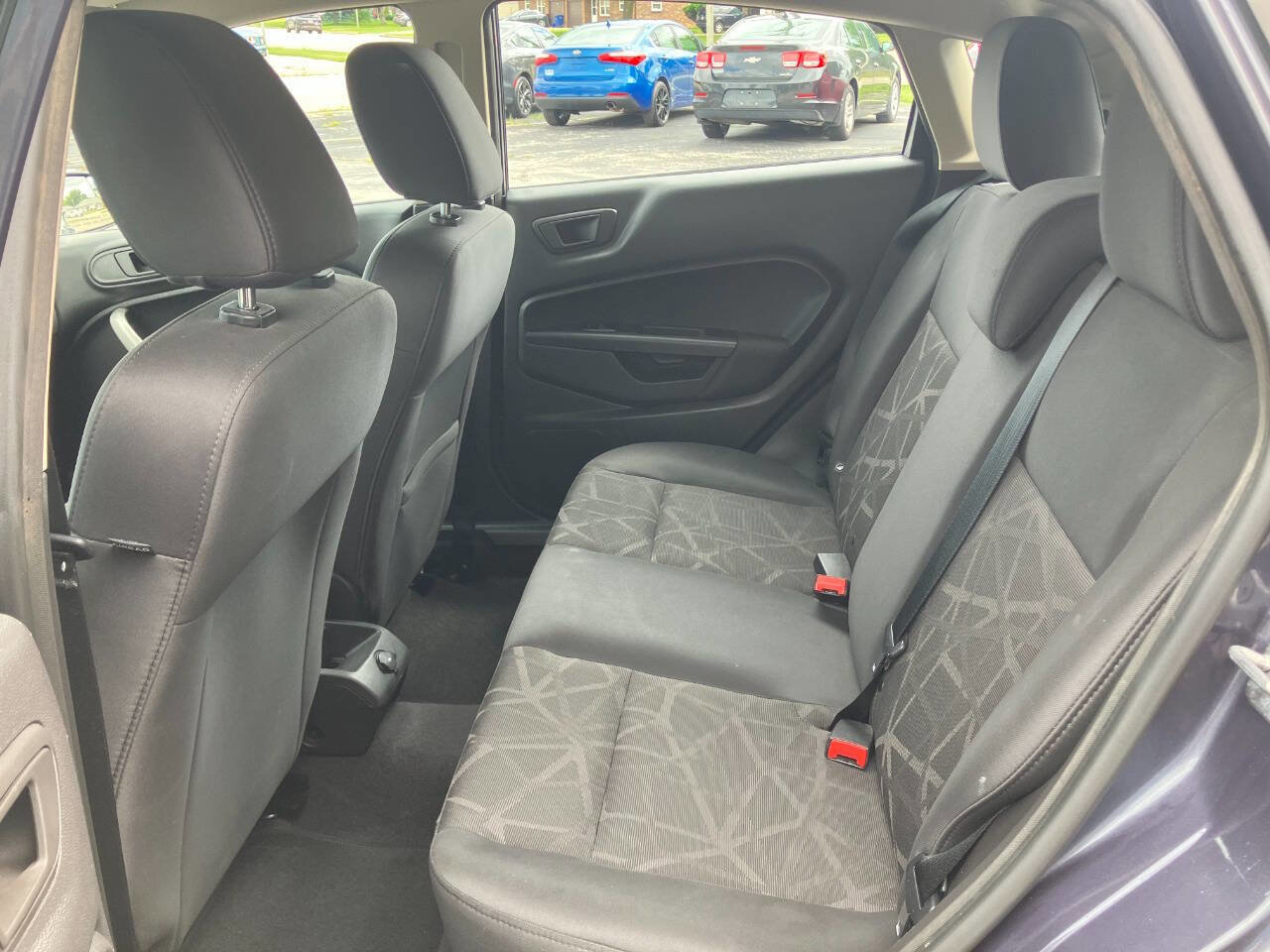 Used 2012 Ford Fiesta SE image 12