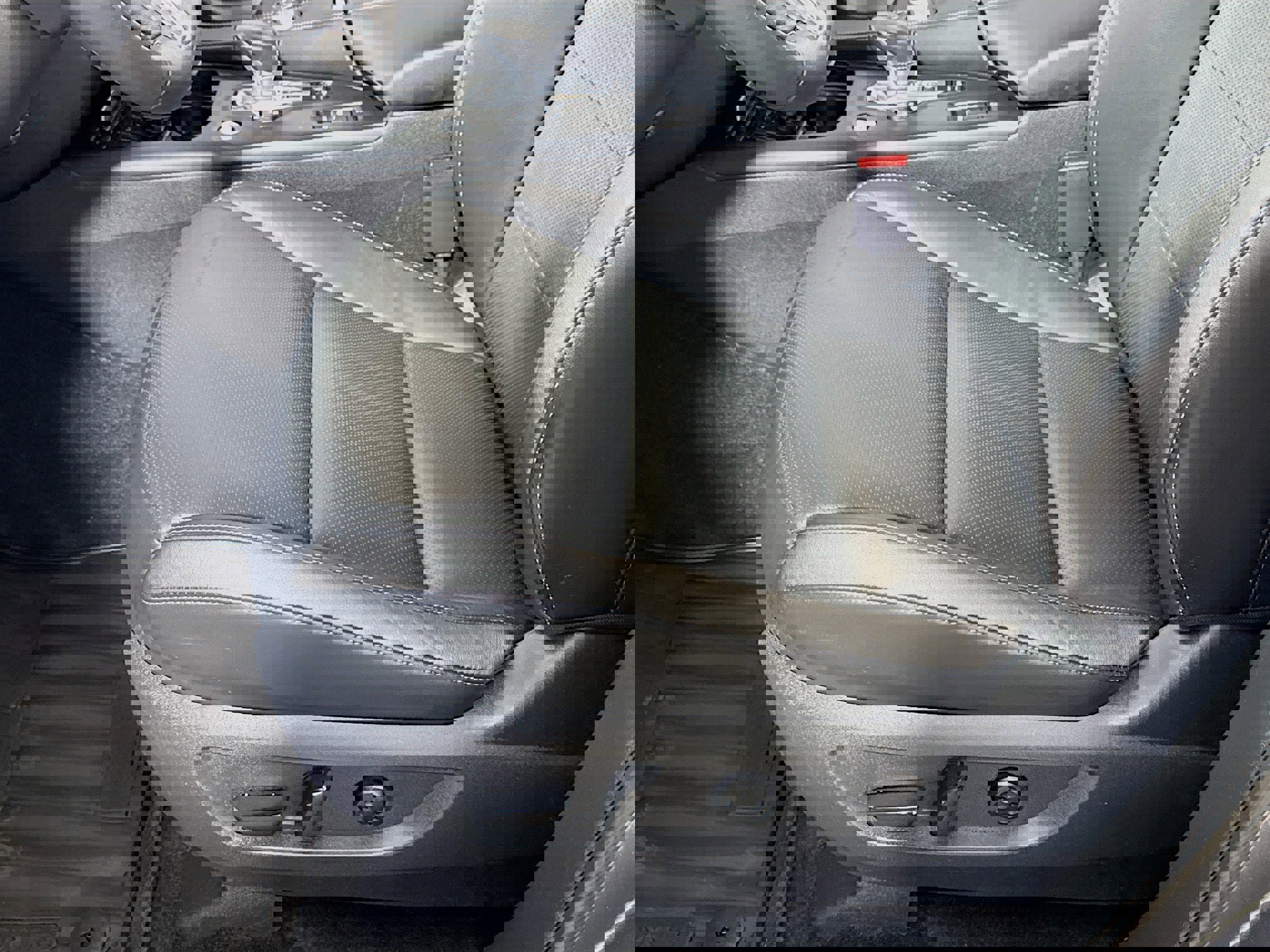 Used 2023 INFINITI QX55 Luxe w/ Cargo Package image 21