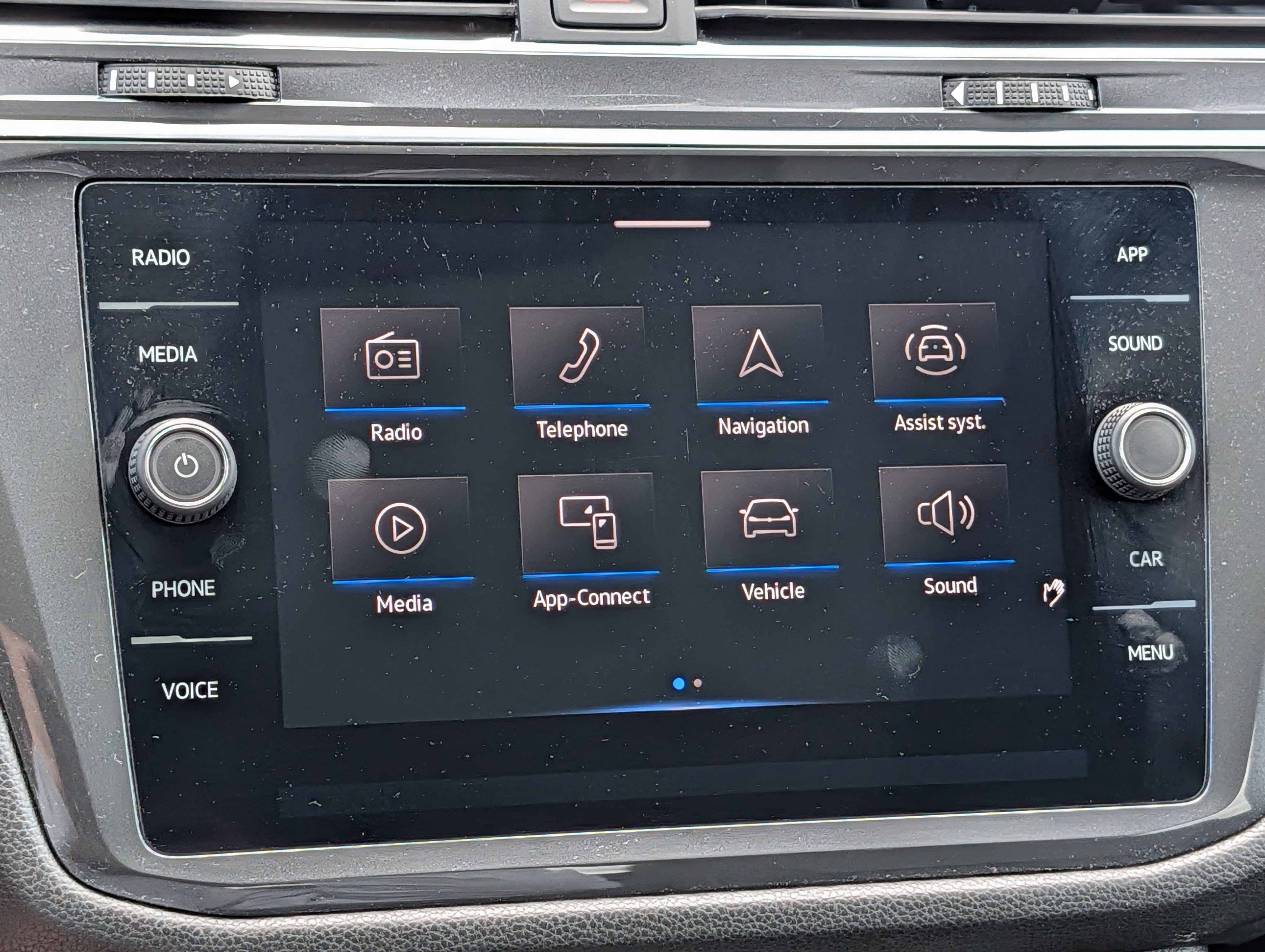 Certified 2023 Volkswagen Tiguan SE w/ Panoramic Sunroof Package AWD/4WD image 22